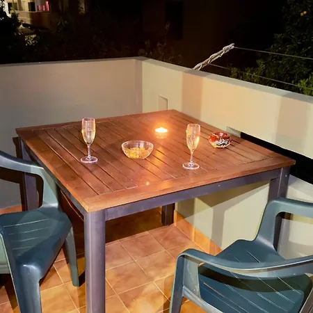 Flamingo Road Apartment Quartu SantʼElena